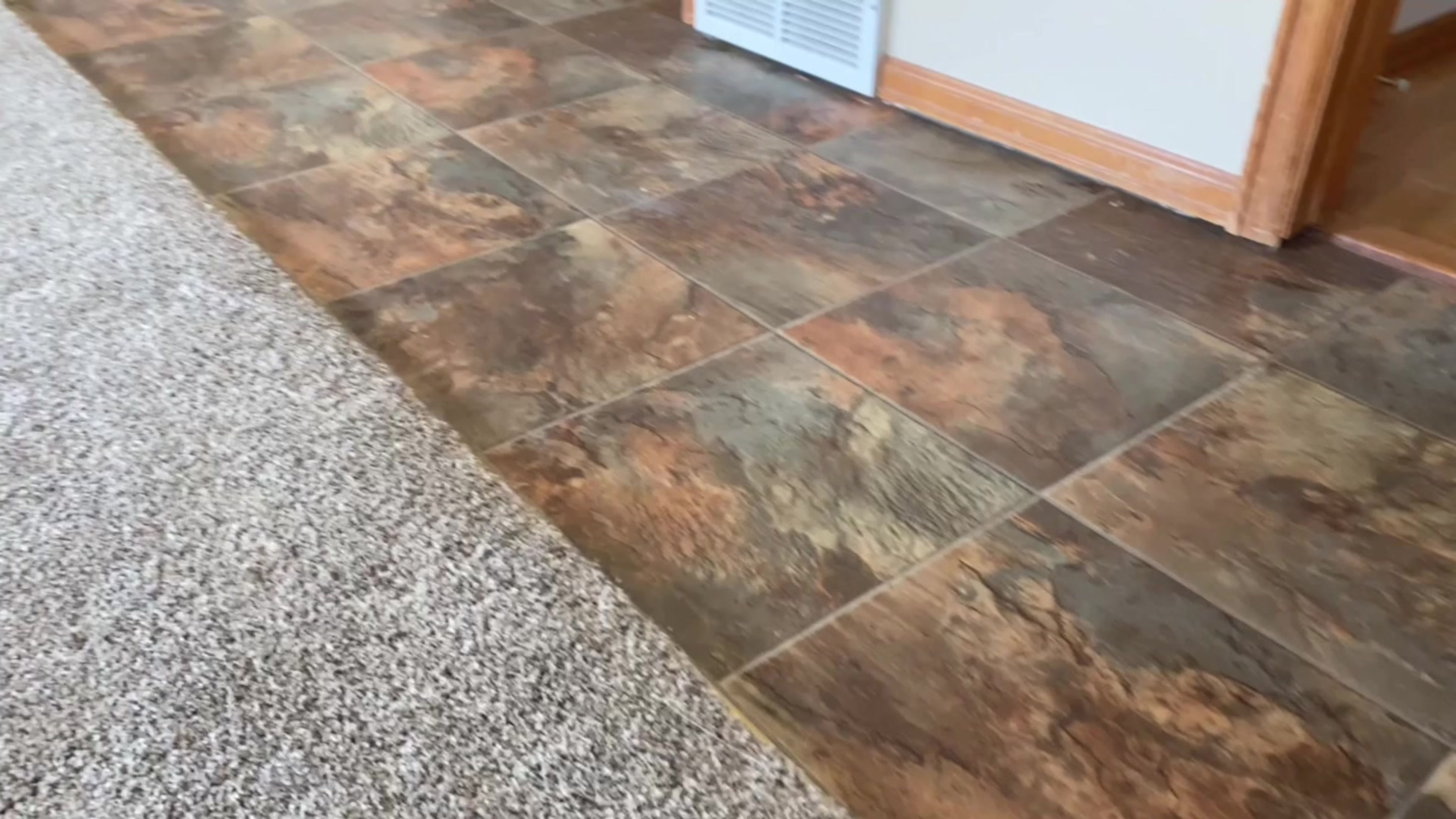 𝐖𝐡𝐞𝐧 𝐢𝐭 𝐜𝐨𝐦𝐞𝐬 𝐭𝐨 𝐅𝐋𝐎𝐎𝐑𝐈𝐍𝐆... 𝐓𝐡𝐞𝐫𝐞'𝐬 𝐨𝐧𝐥𝐲 𝐨𝐧𝐞 ... 𝐑𝐨𝐥𝐥 𝐰𝐢𝐭𝐡 𝐭𝐡𝐞 𝐏𝐫𝐨𝐬!